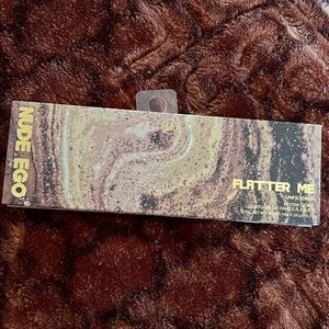 BH Nude Ego Flatter Me Blush Palette